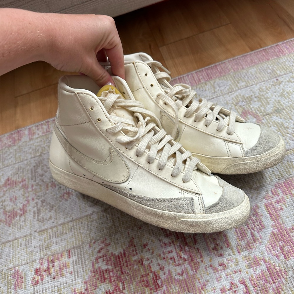 Nike Blazer Mid 77